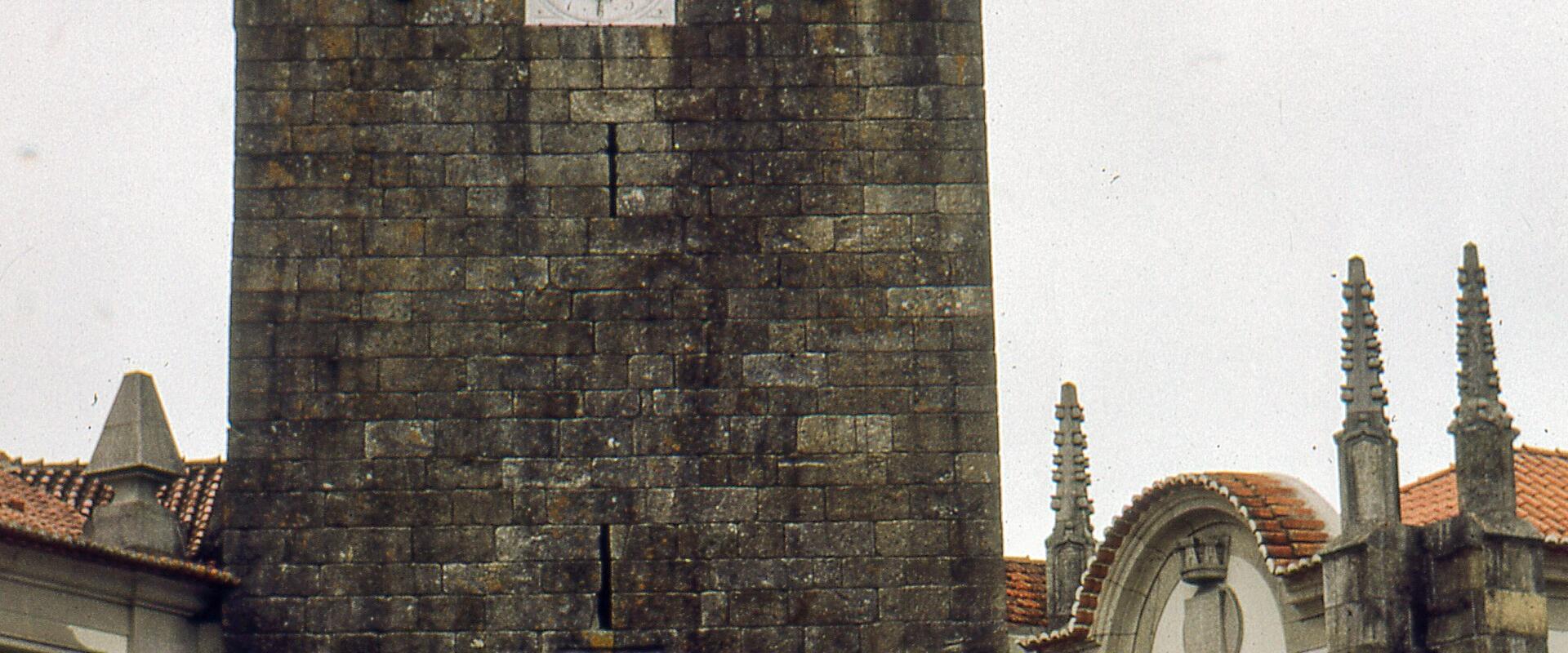 Torre Do Relógio (Clock Tower)