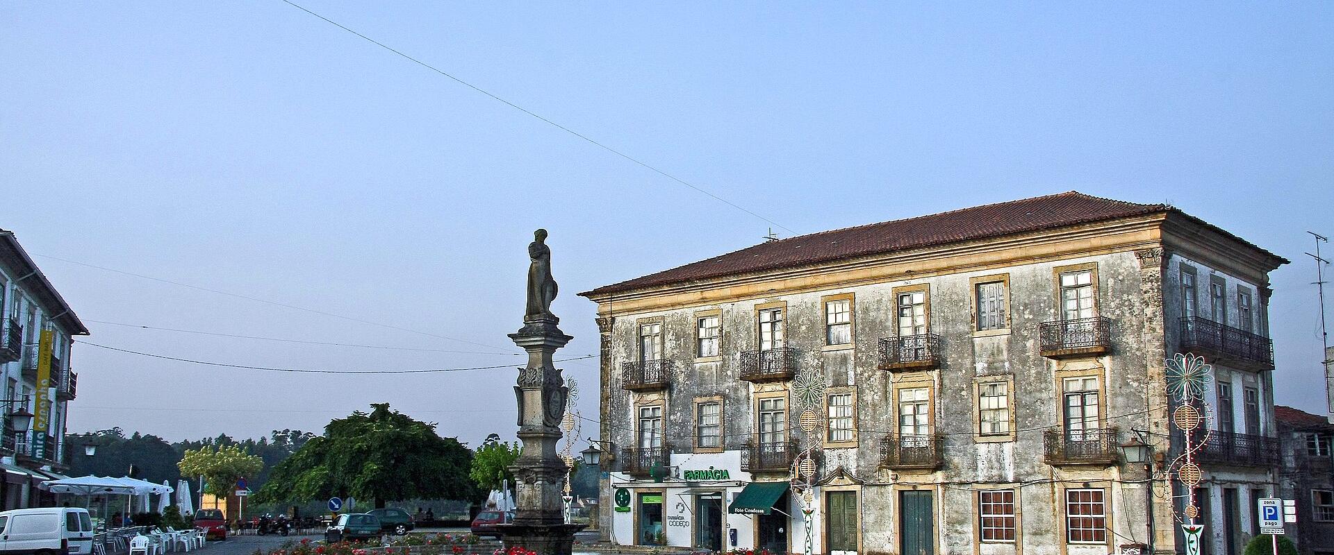 Praça Deu-la-Deu