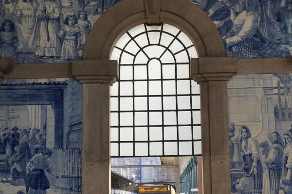 Azulejo‑tiled Train Stations (Porto)