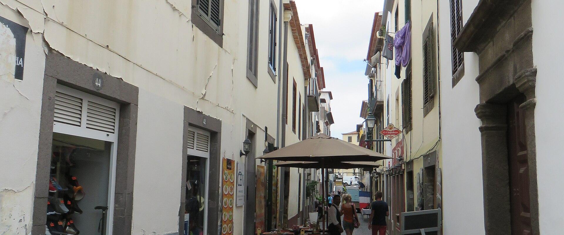 Zona Velha (Old Town)