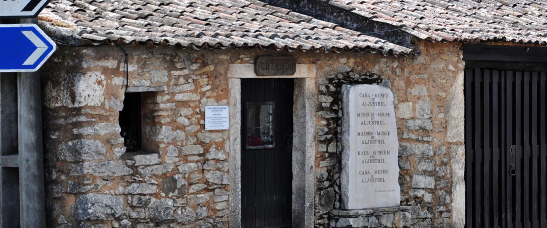 Homes Of The Shepherds (Museums Of Jacinta And Francisco Marto)