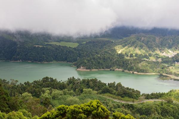 Lagoa Verde (Green Lake)