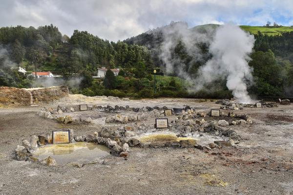 Caldeiras Das Furnas (Thermal Pools)