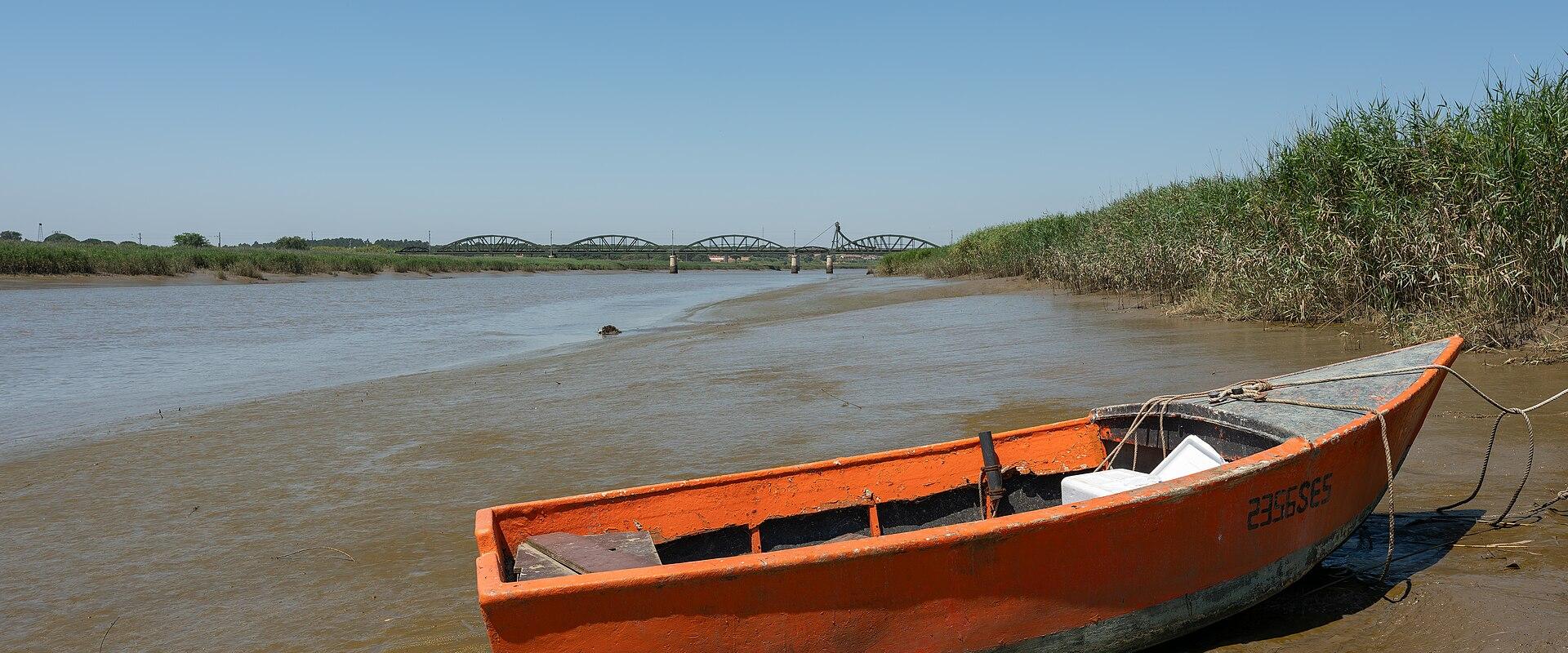 Boat Trips Along The Southern Bank Of The Sado River (Sesturi Estuary)