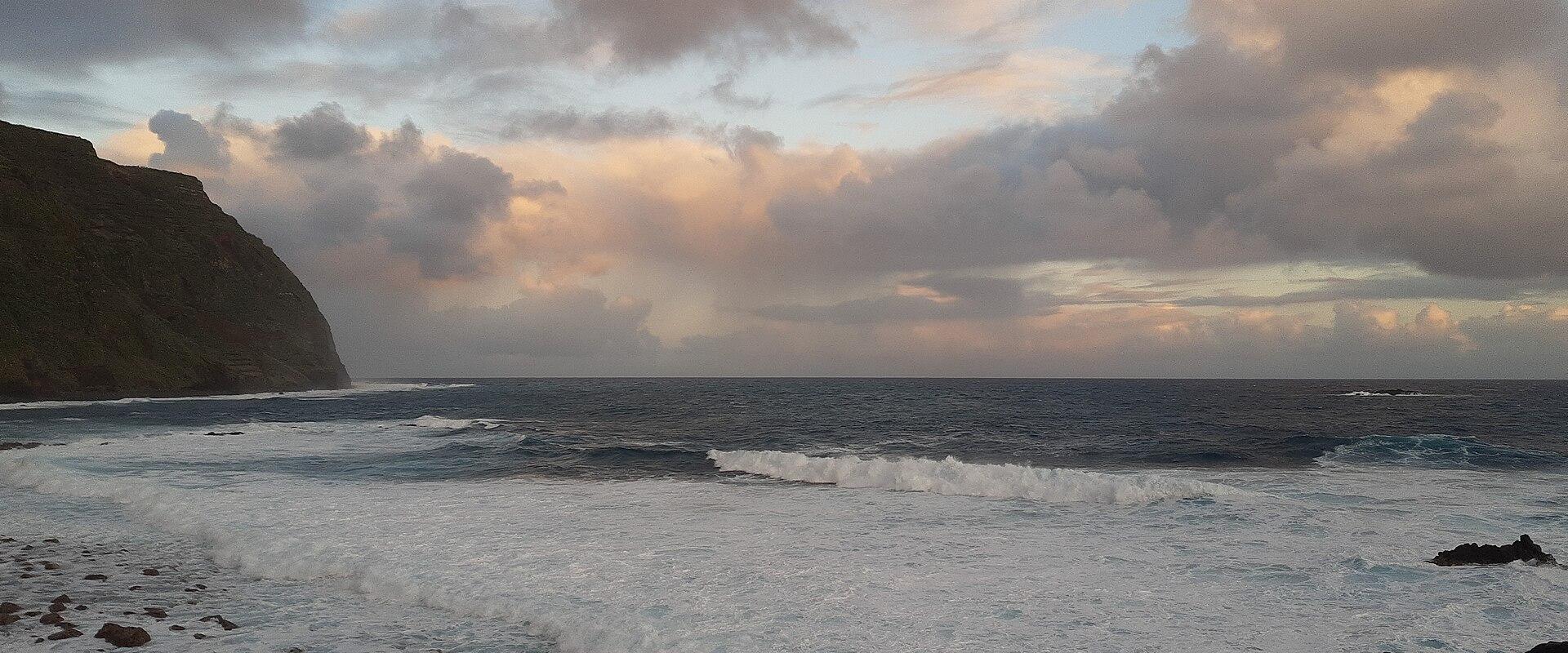 Surfing In Porto