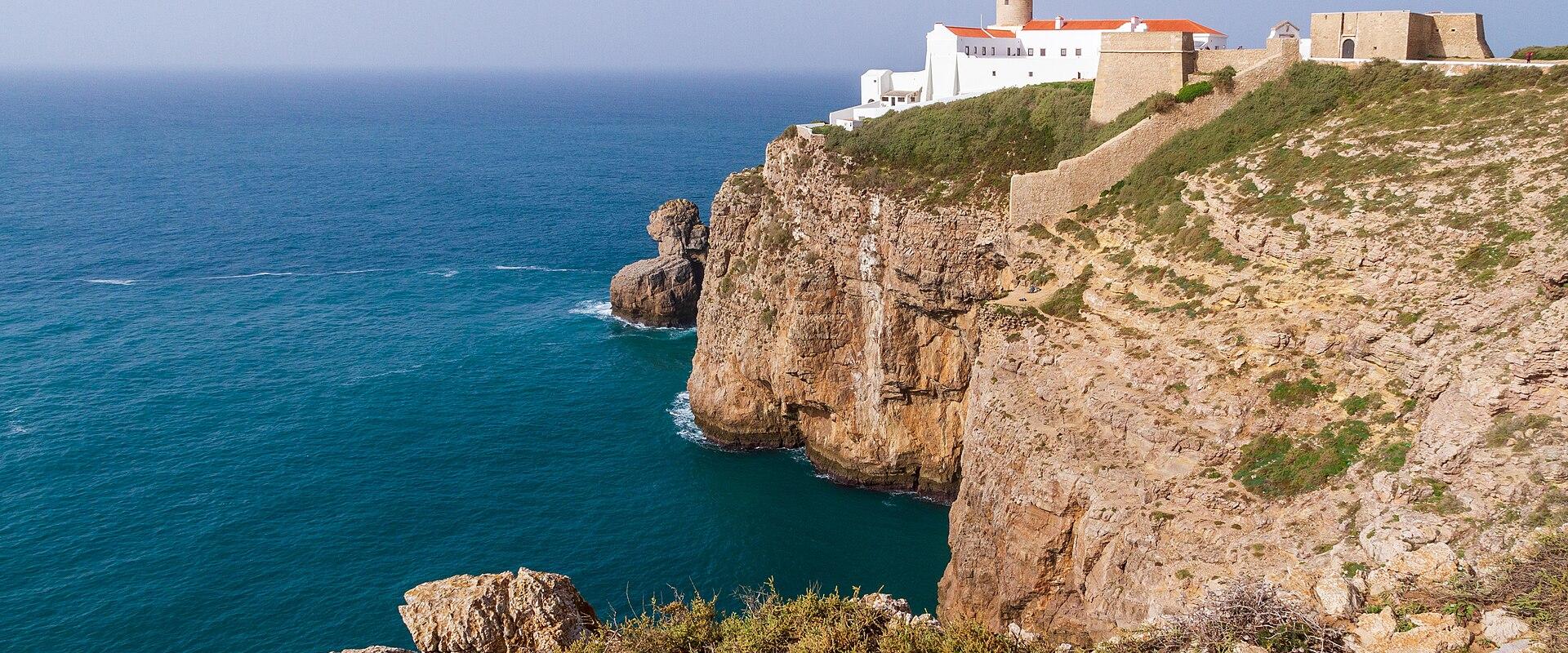 Cabo de São Vicente lighthouse on its cliffs