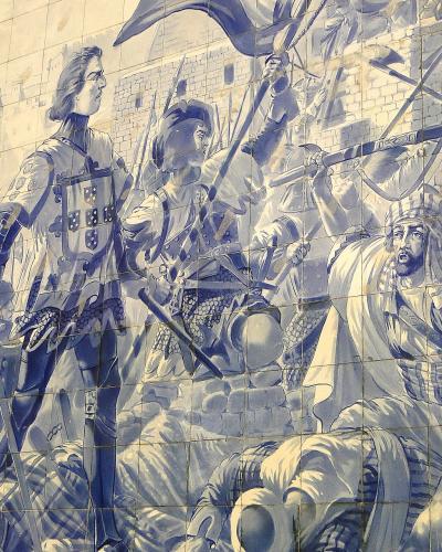 Azulejo tile mural by Jorge Colaco at Sao Bento station in Porto