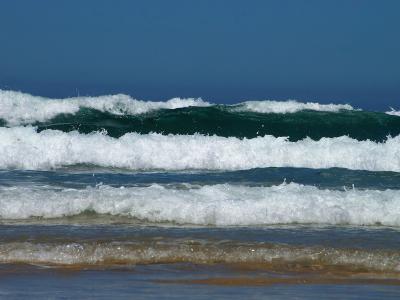 Summer Surfing Hotspots in the Açores