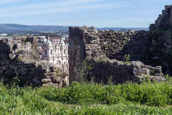 Alcobaça Castle (Castelo De Alcobaça)