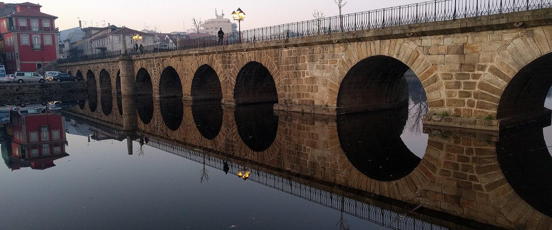 Historic Stone Bridge (Ponte Romana)