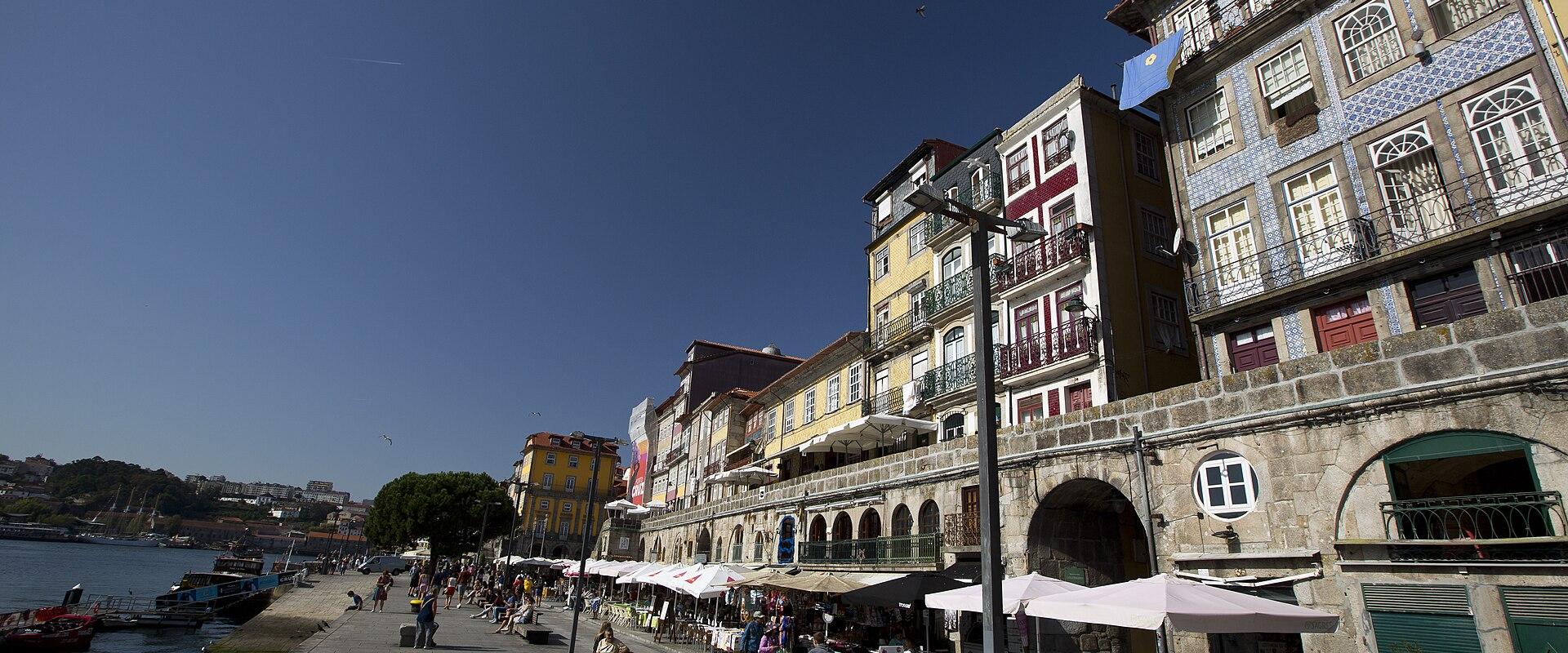 Cais Da Ribeira