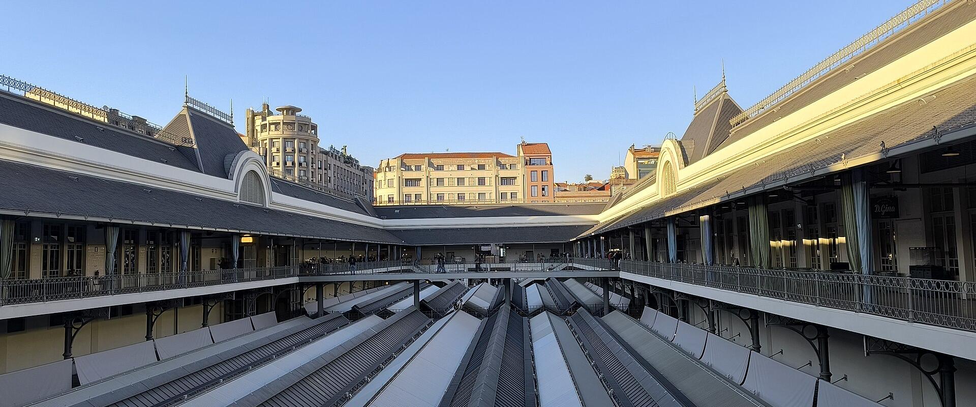 Local Markets In Porto